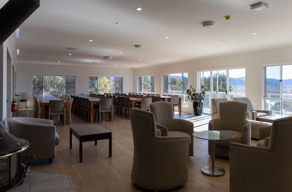 Girls’ Boarding House Opens at Snowy Mountains Grammar School 3 Newly refurbished boarding facilities with spacious lounge and dining area