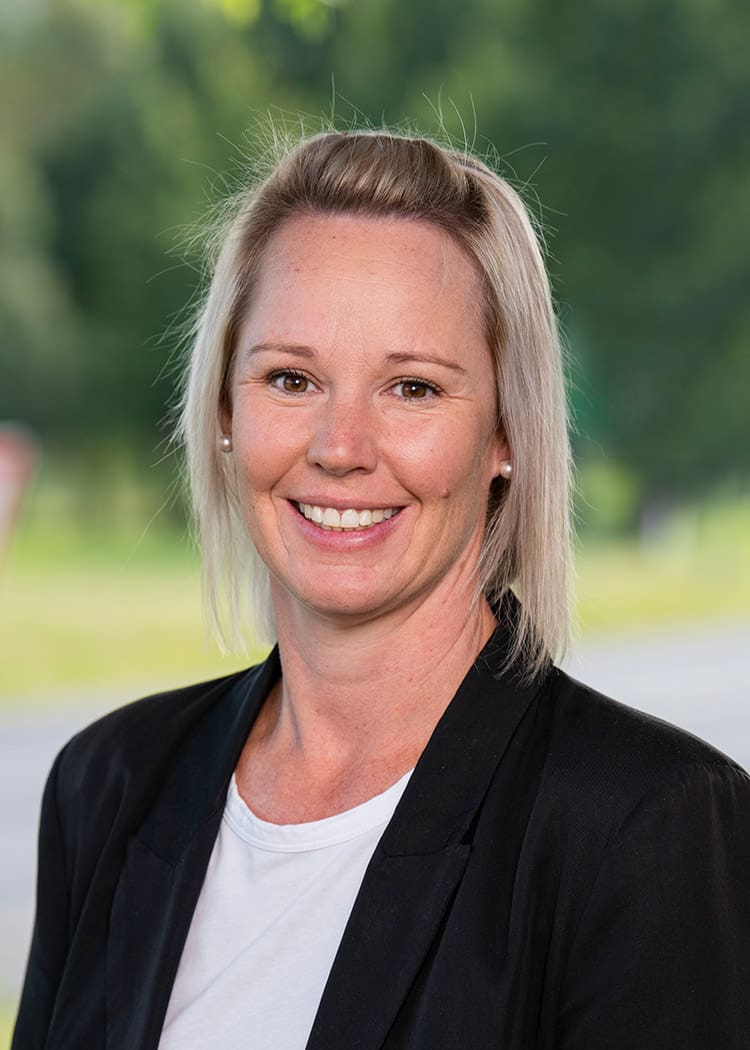Parent-Teacher Interviews 30 staff smith e 3 | Snowy Mountains Grammar School | Parent-Teacher Interviews
